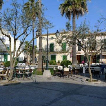 Plaça de Juníper Serra i plaça de Ramon Llull - 2
